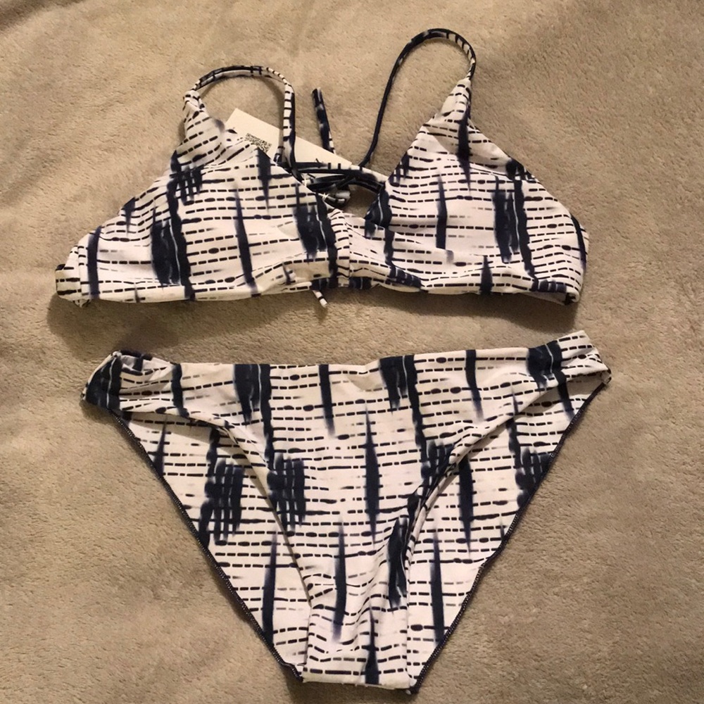swimsuit set